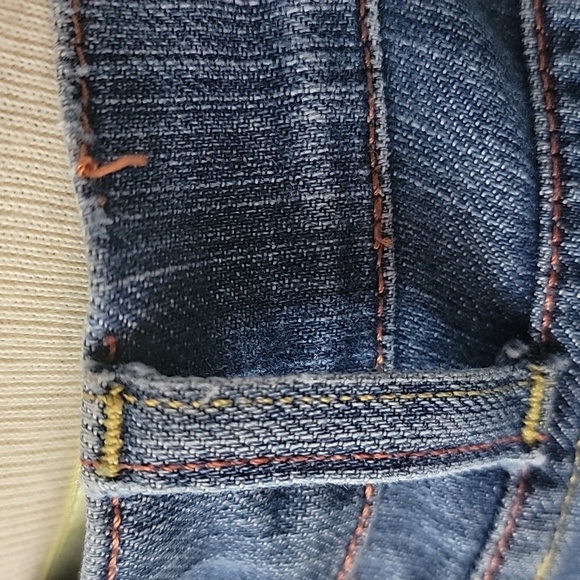 ROCK & REPUBLIC Medium Wash Raw Hem Embroidered Button Back Pocket Jeans Sz 29 - Picture 8 of 8